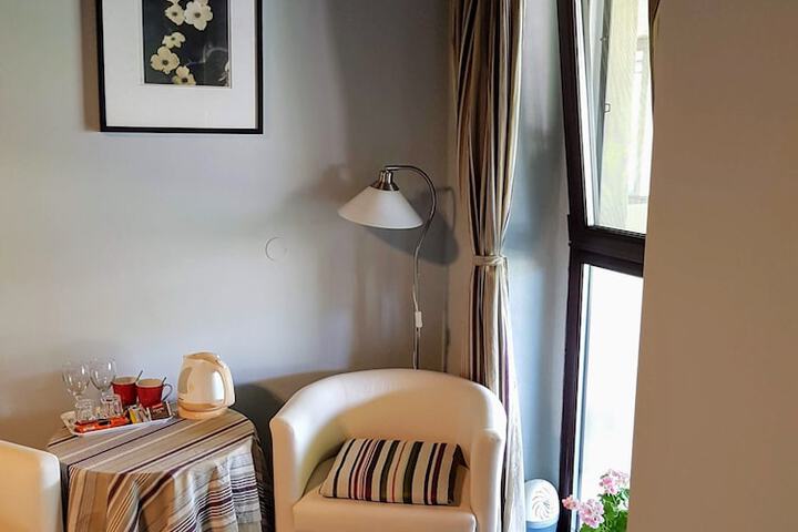 Room 17 of 89