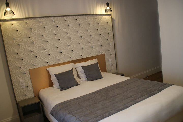 Room 9 of 45