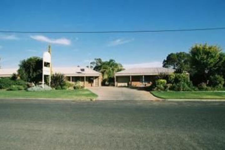 Hotel 3 of 8