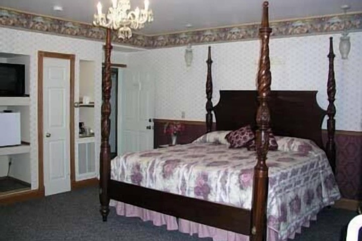 Room 16 of 59