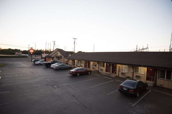 Property Grounds 21 of 27