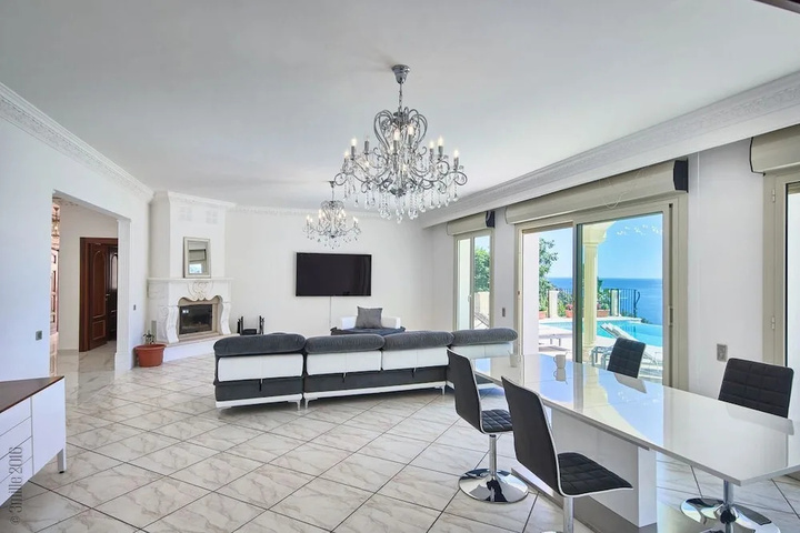 Image of 2131 Avenue de Lattre de Tassigny