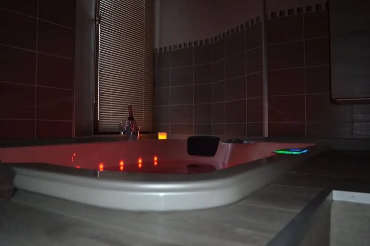 Spa 8 of 10