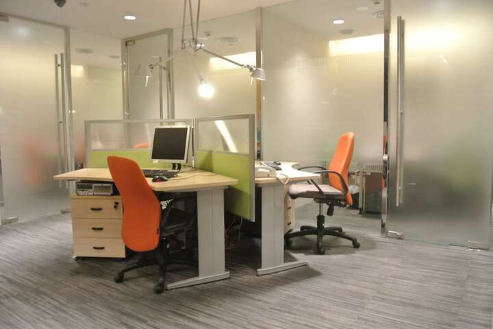 Business Center 64 of 71