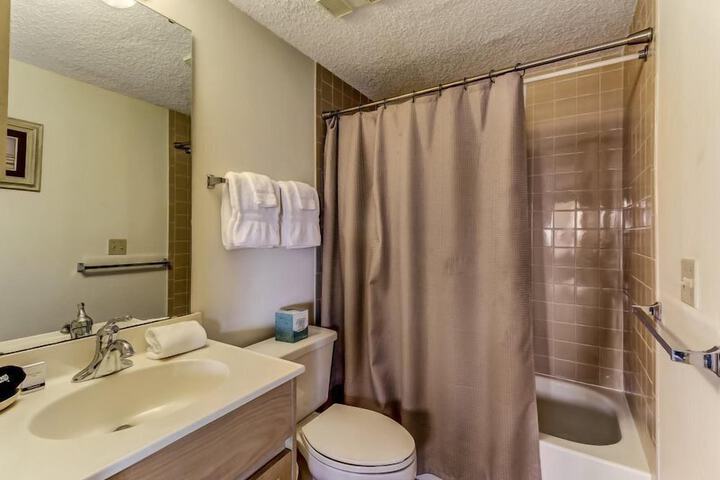 Room 35 of 58