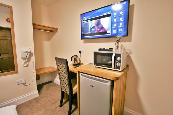 Room 19 of 44