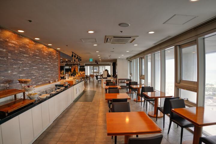Dining 113 of 124