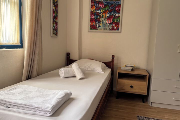 Room 20 of 73
