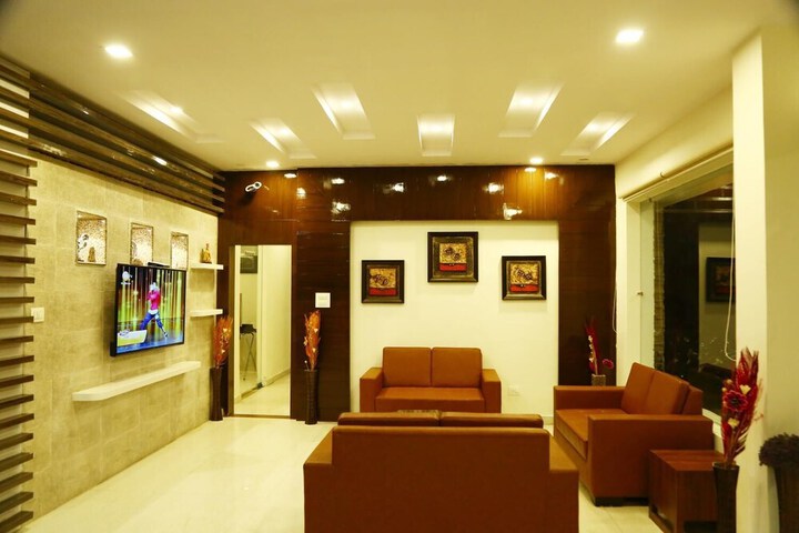 Hotel Interior 4 of 39