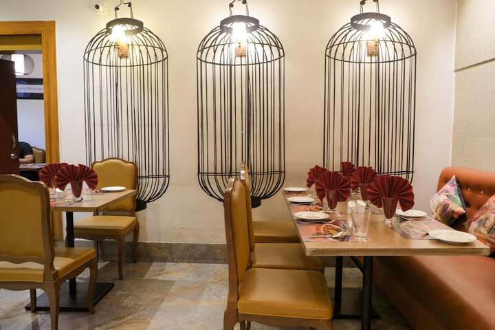 Dining 82 of 134