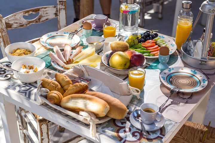 Breakfast/Coffee Service 36 of 49
