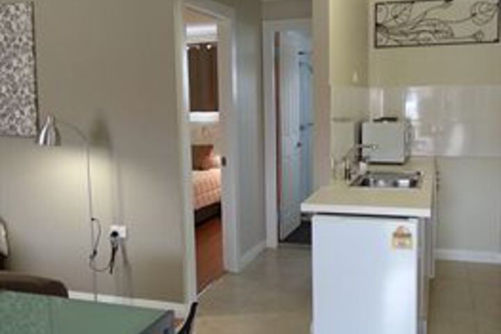 Room 11 of 15