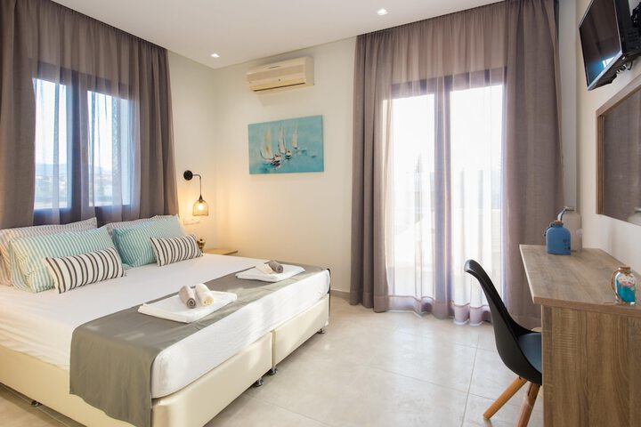 Room 32 of 67