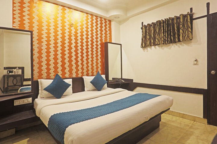 Room 16 of 22