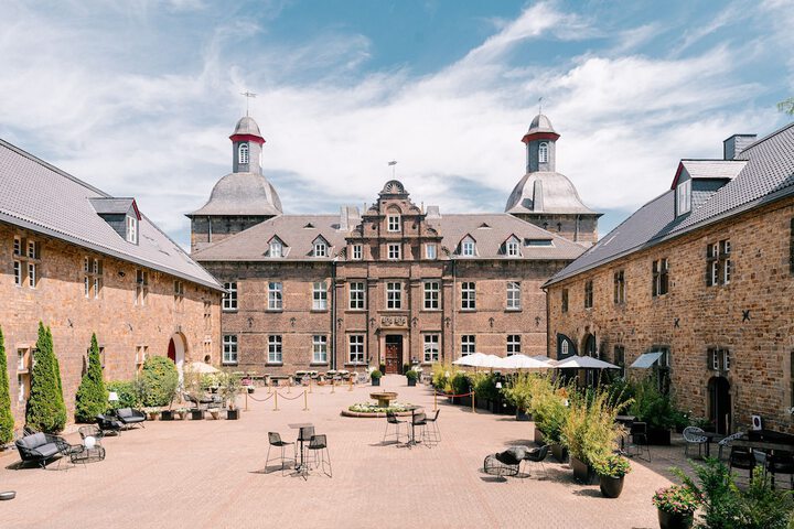 Schlosshotel Hugenpoet in Essen