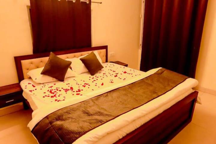 Room 14 of 23