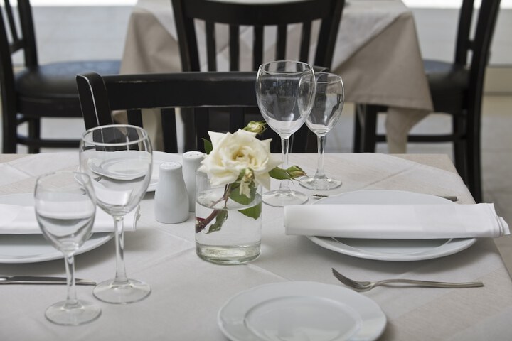 Dining 50 of 68