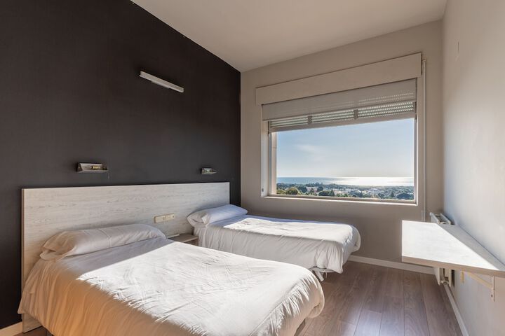 Room 9 of 56