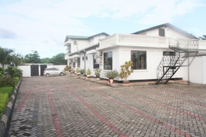 Hotel 4 of 7