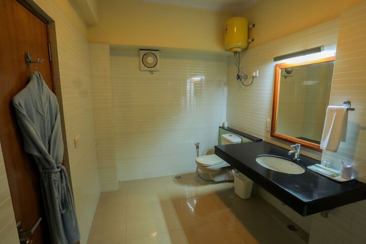 Room 36 of 60
