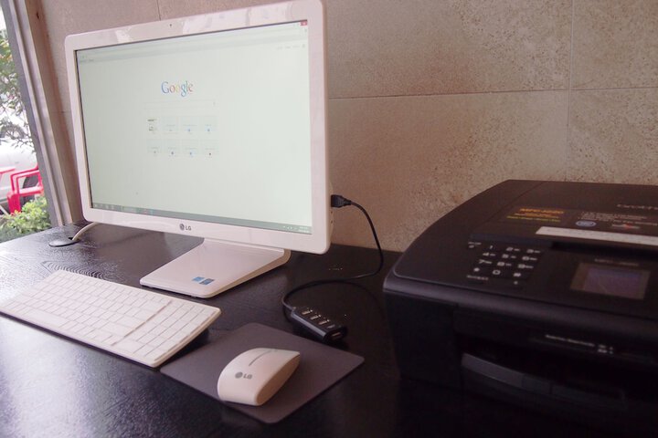 Business Center 24 of 28