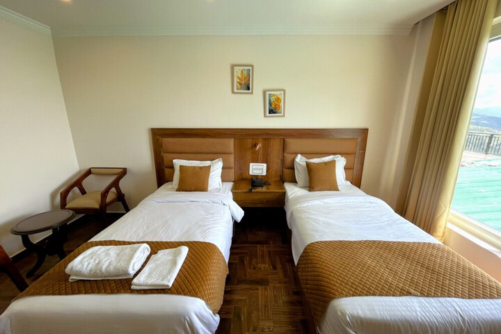 Room 19 of 47