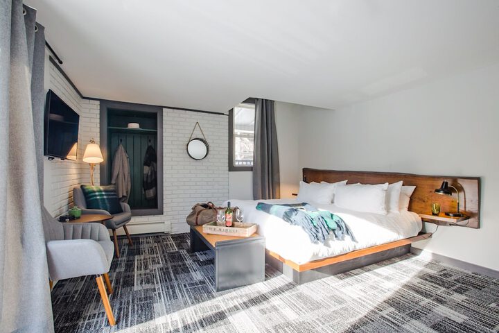 Room 22 of 56