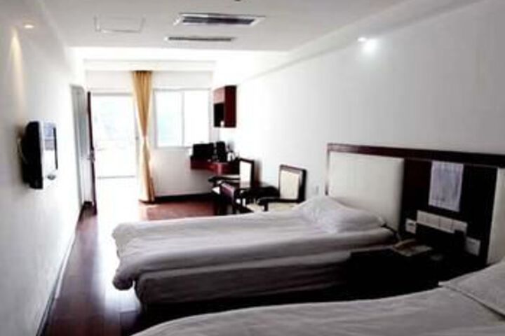 Room 20 of 58