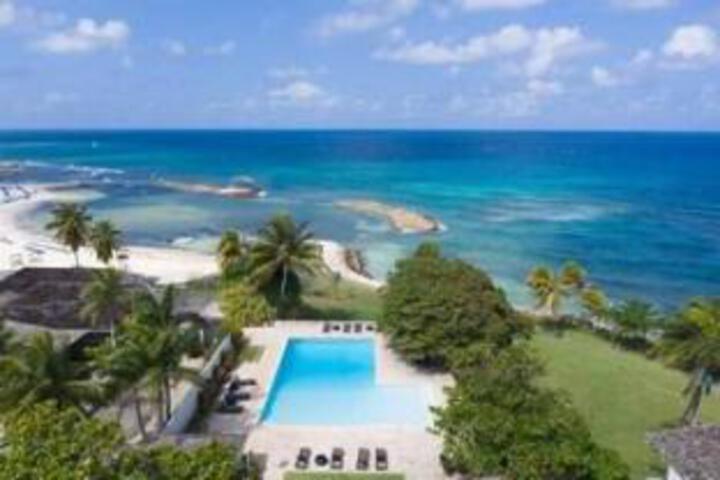 Nianna Coral Bay Luxurious Townhouse- 3