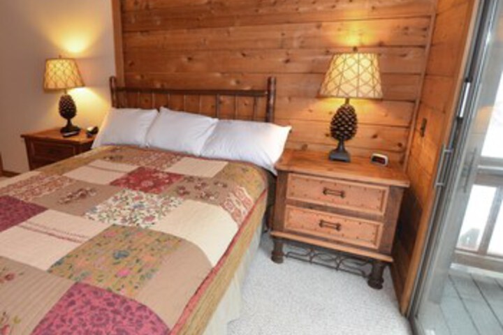Room 14 of 22