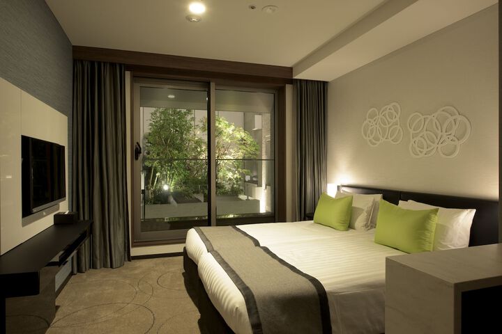 Room 7 of 62