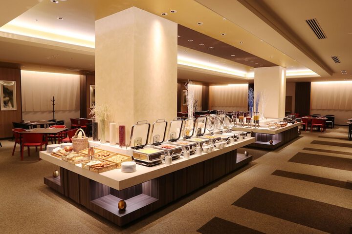 Dining 176 of 223