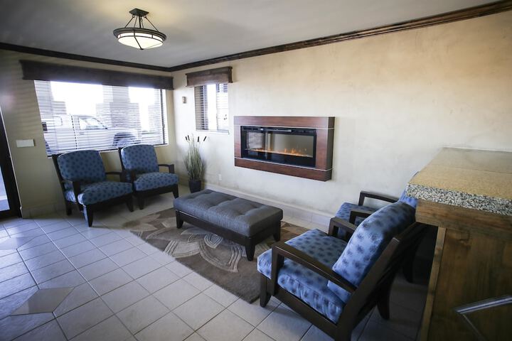 Guest Lobby