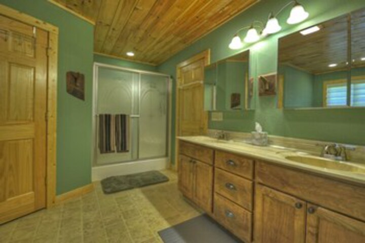 Room 7 of 26