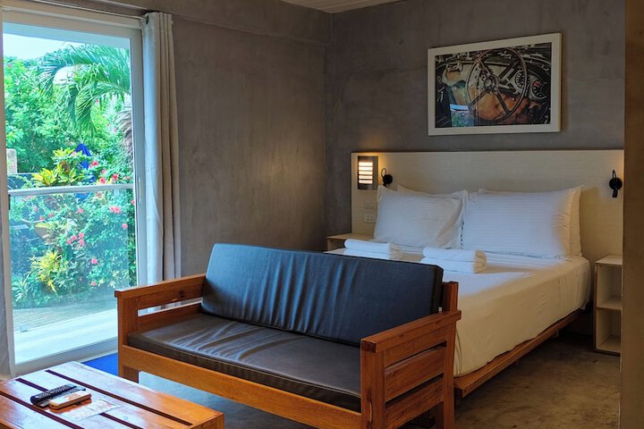 Room 37 of 80