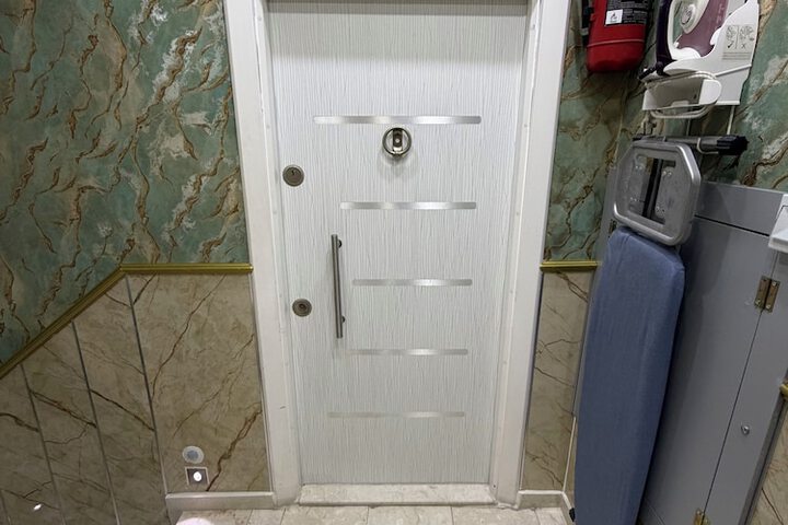 Room 39 of 105