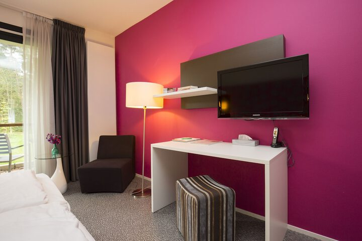 Room 43 of 103