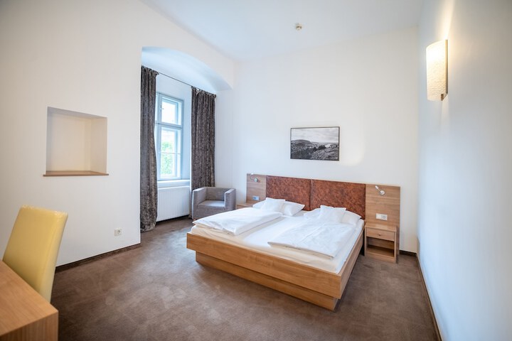 Room 12 of 58