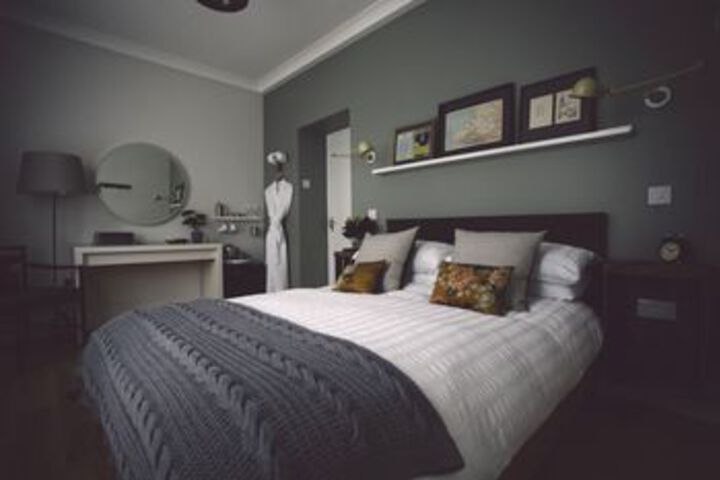 Room 48 of 64