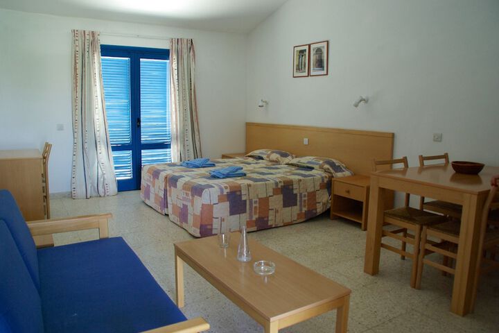 Room 32 of 88