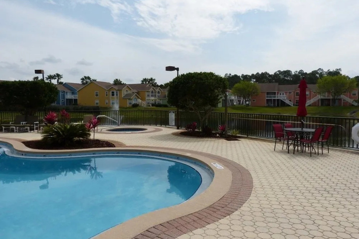 Pool 6 of 14