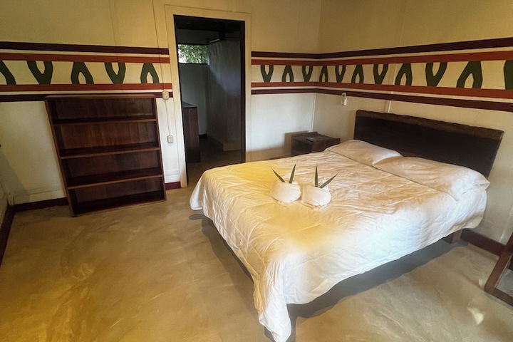 Room 15 of 69