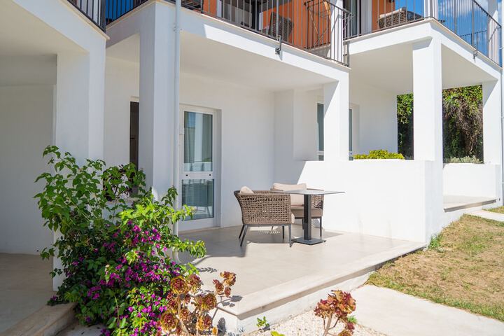 Terrace/Patio 11 of 33