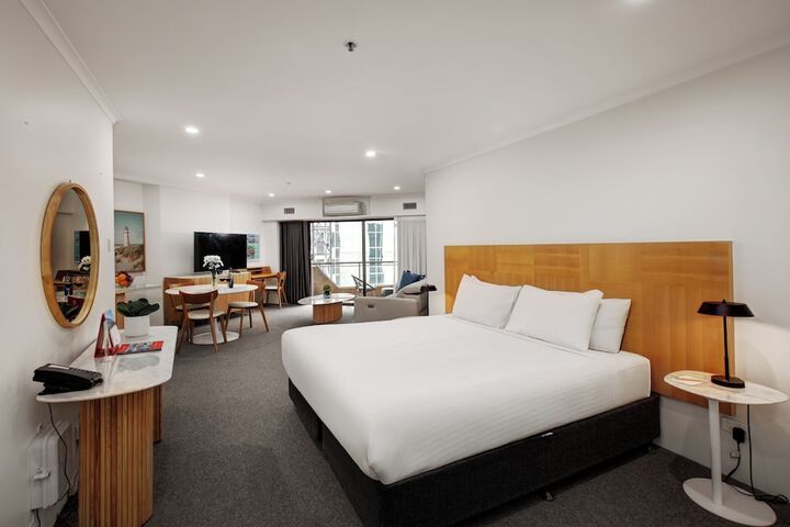 Room 13 of 51