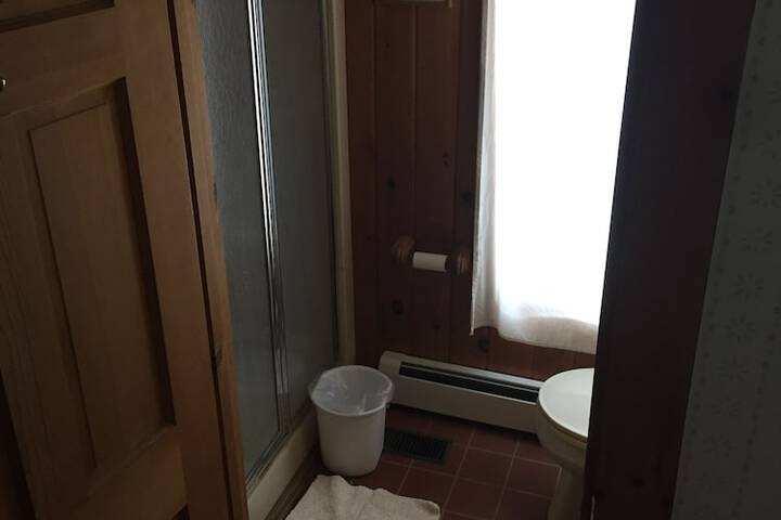 Room 15 of 36