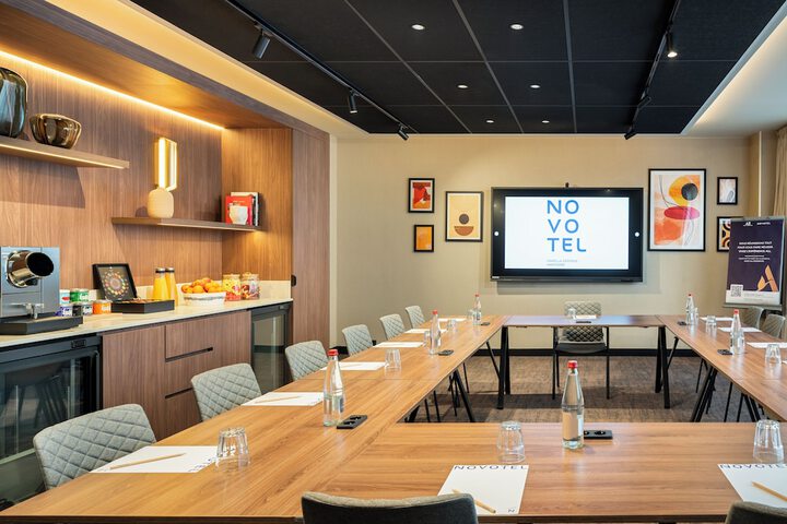 Meeting 53 of 79