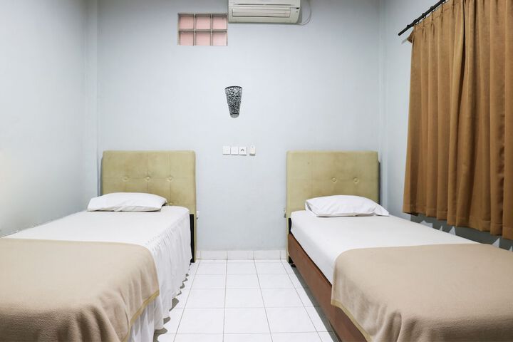 Room 29 of 61