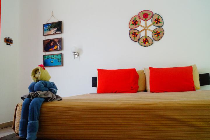 Room 8 of 47