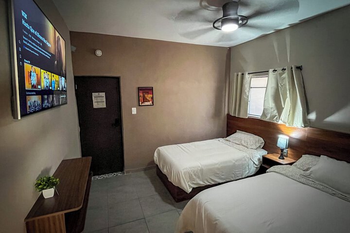 Room 13 of 64
