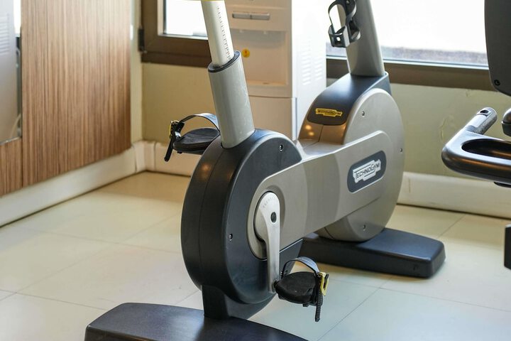 Health and Fitness 65 of 268